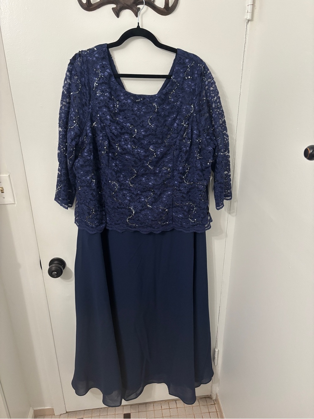 Plus Size Sequin Lace Three Quarter Sleeve A-Line Gown Navy